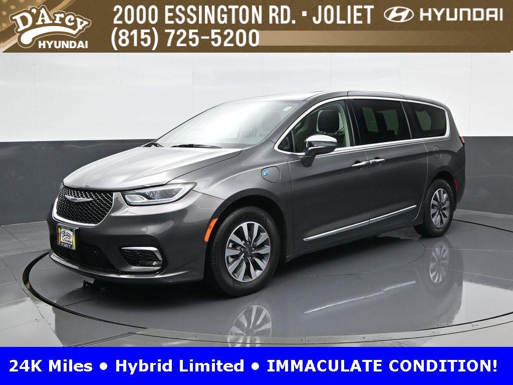 used 2022 Chrysler Pacifica Hybrid car, priced at $33,982