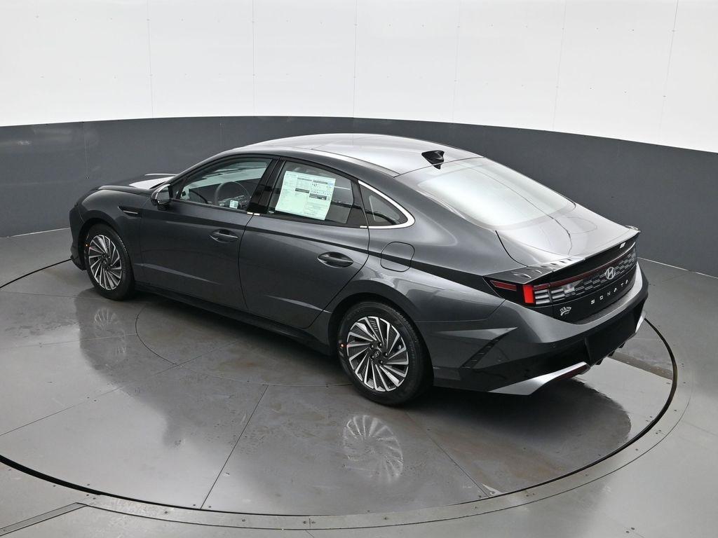 new 2026 Hyundai Sonata Hybrid car, priced at $38,759