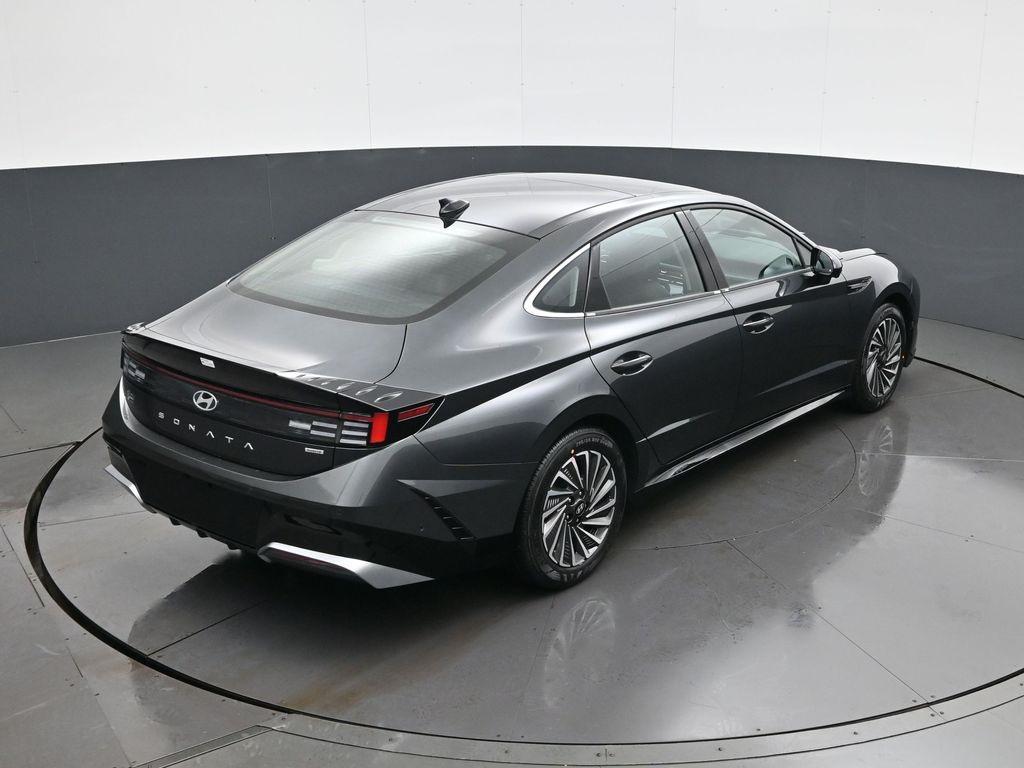 new 2026 Hyundai Sonata Hybrid car, priced at $38,759