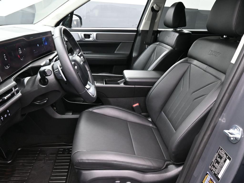 used 2025 Hyundai Santa Fe car, priced at $33,641