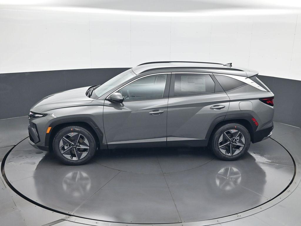 new 2026 Hyundai Tucson car, priced at $29,484