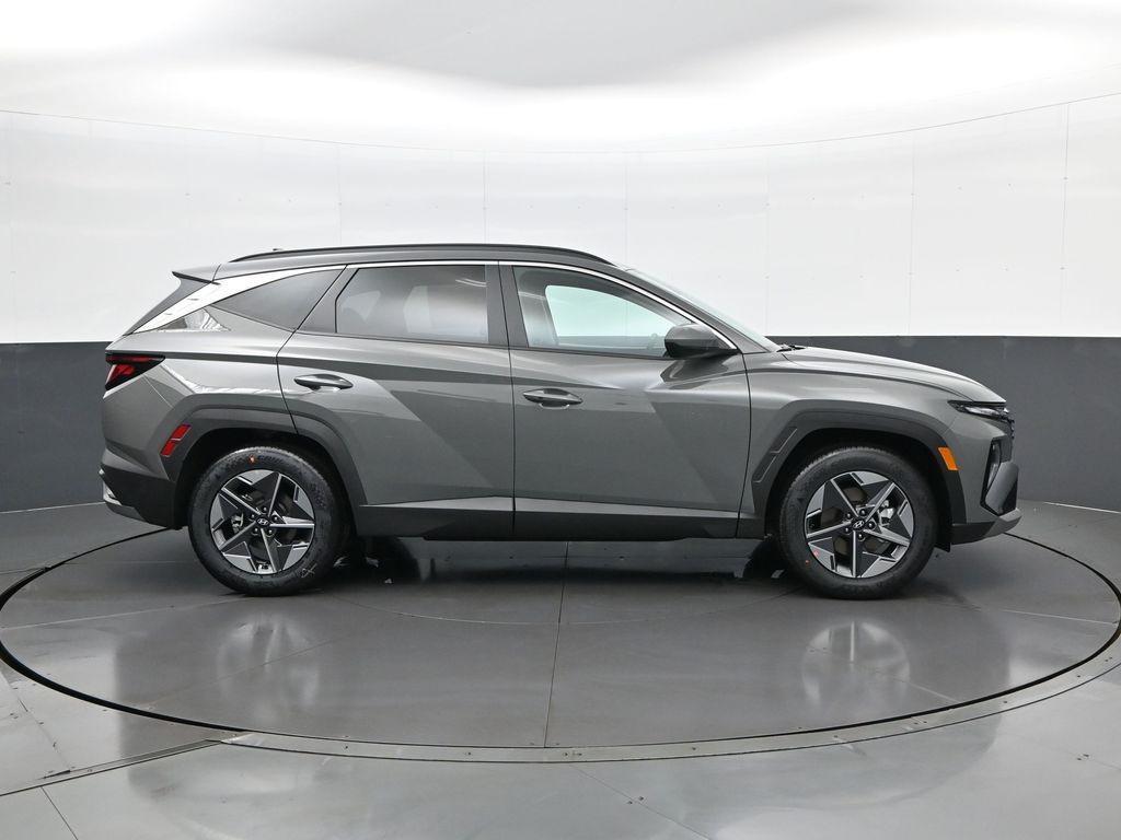 new 2026 Hyundai Tucson car, priced at $29,484
