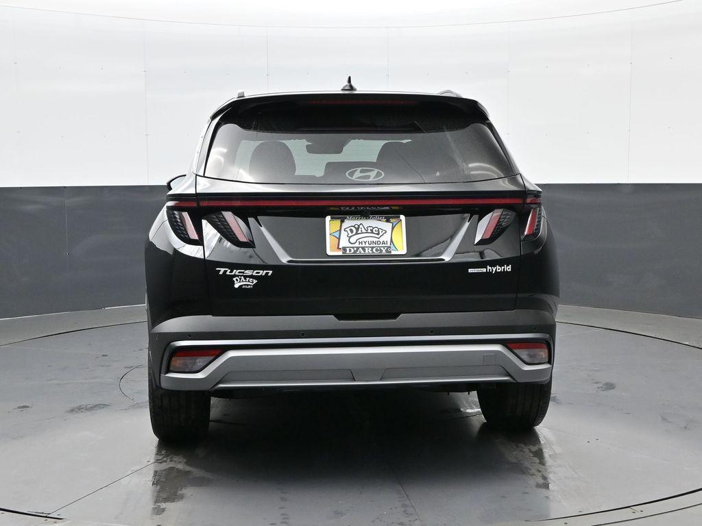 new 2026 Hyundai TUCSON Hybrid car, priced at $40,324