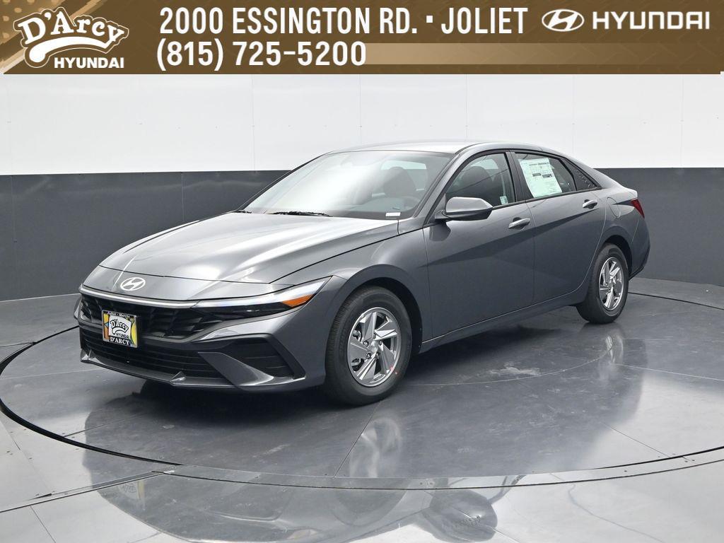 new 2025 Hyundai Elantra car, priced at $19,195