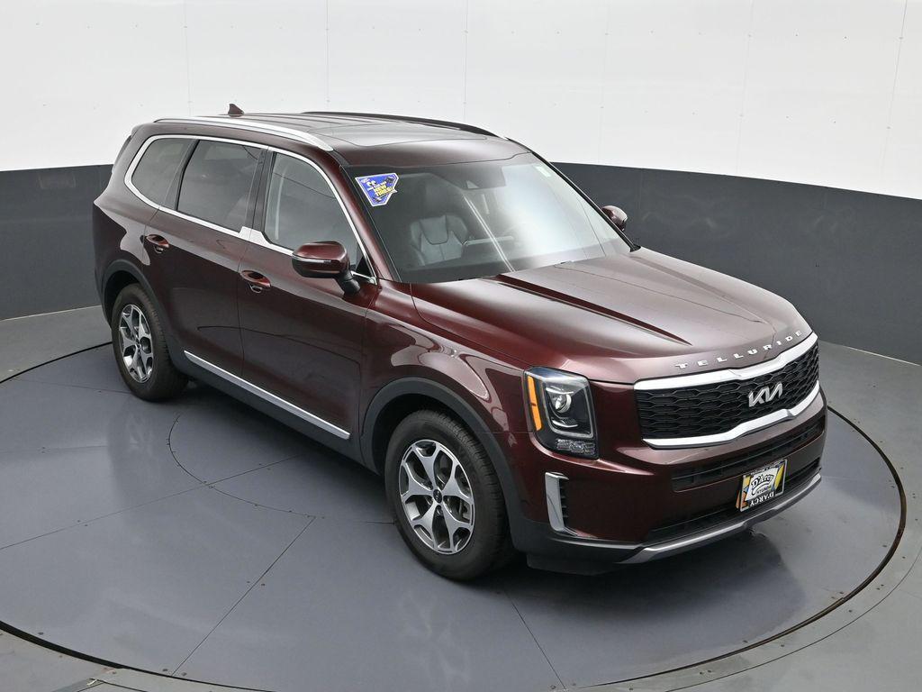 used 2022 Kia Telluride car, priced at $30,000