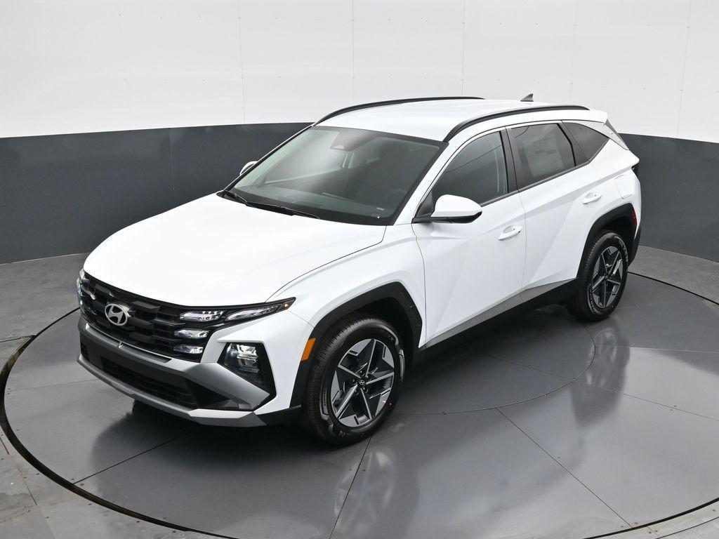 new 2026 Hyundai TUCSON Hybrid car, priced at $35,602