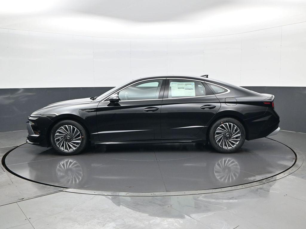 new 2026 Hyundai Sonata Hybrid car, priced at $36,907