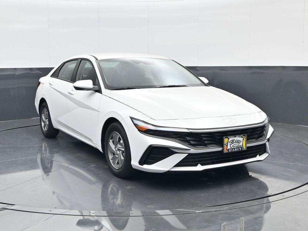 new 2025 Hyundai Elantra car, priced at $19,324