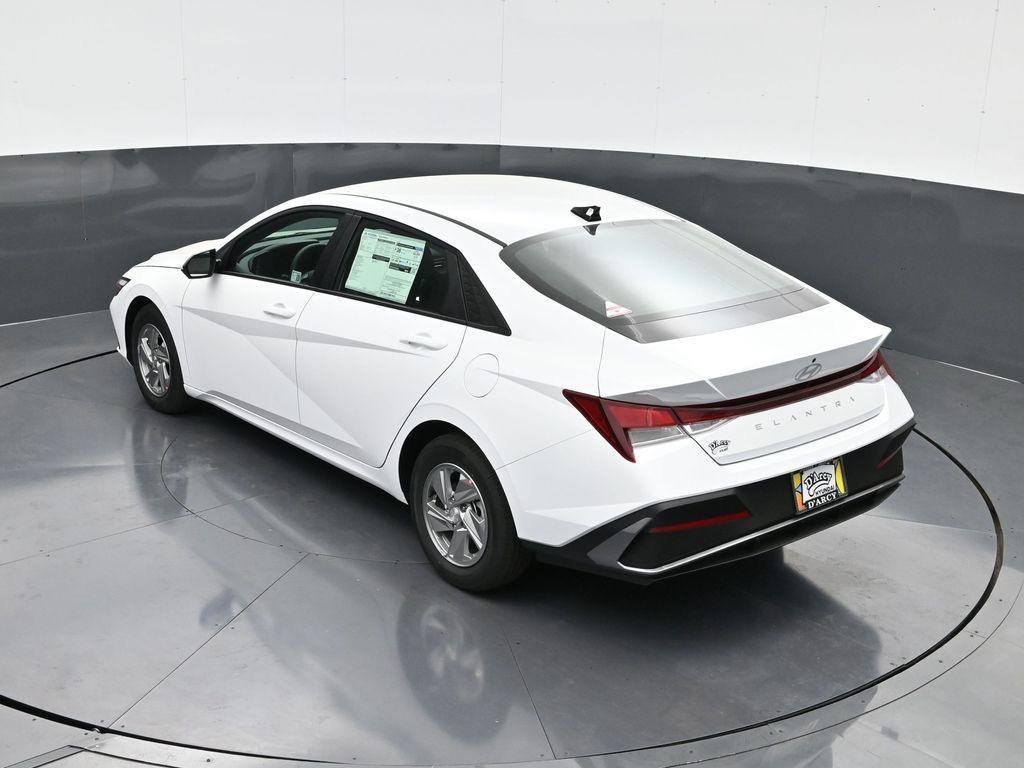 new 2025 Hyundai Elantra car, priced at $19,324