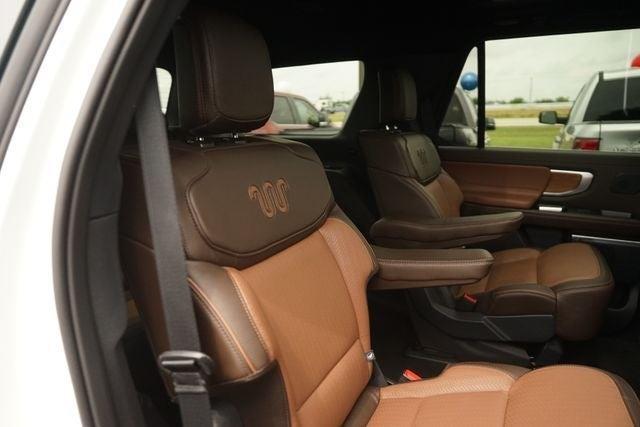 used 2025 Ford Expedition car, priced at $79,819