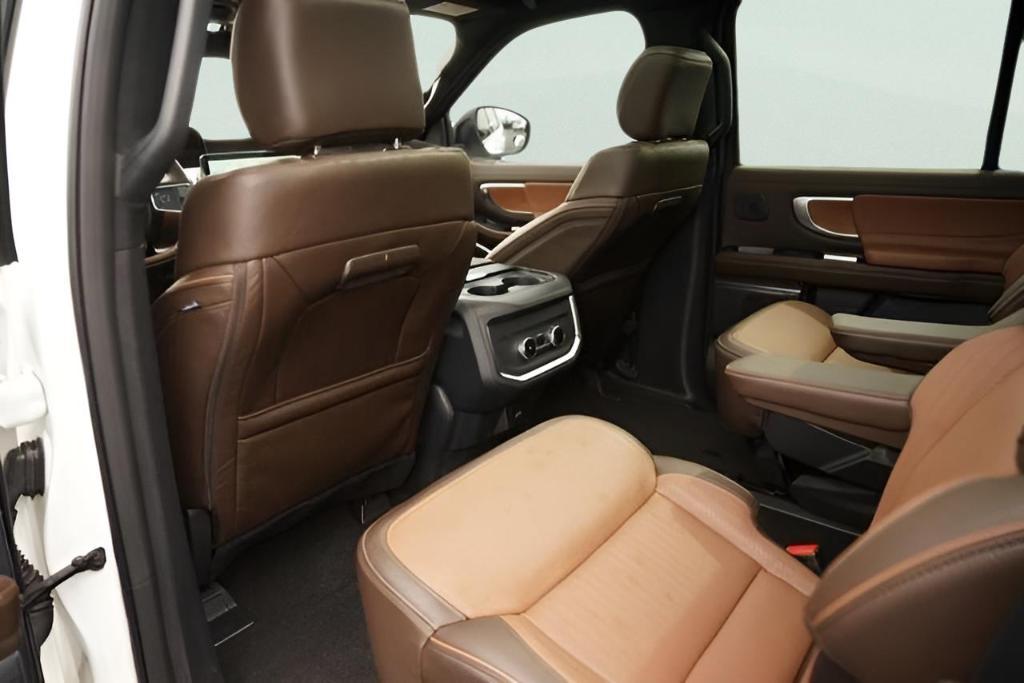used 2025 Ford Expedition car, priced at $79,619