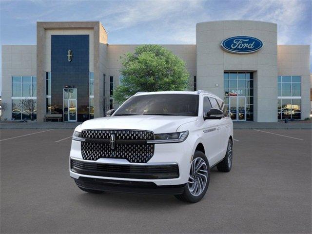 new 2025 Lincoln Navigator car, priced at $104,900