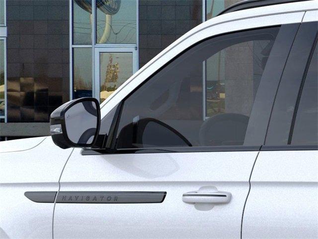 new 2025 Lincoln Navigator L car, priced at $111,390