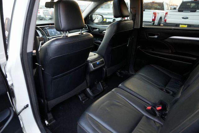 used 2016 Toyota Highlander car, priced at $18,698