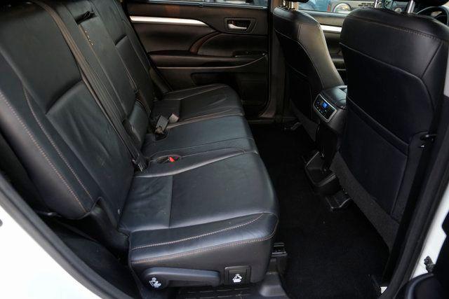 used 2016 Toyota Highlander car, priced at $18,698