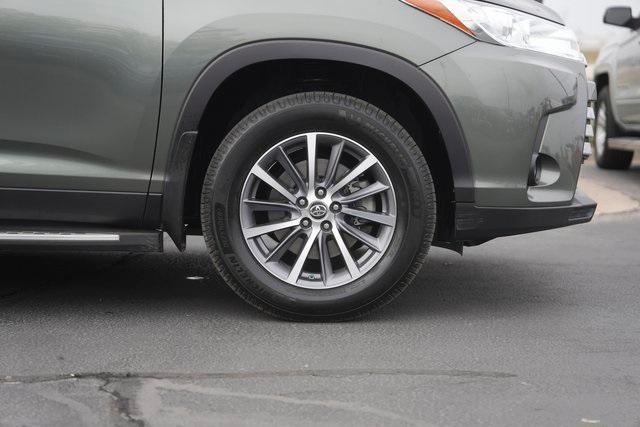 used 2019 Toyota Highlander car, priced at $25,688