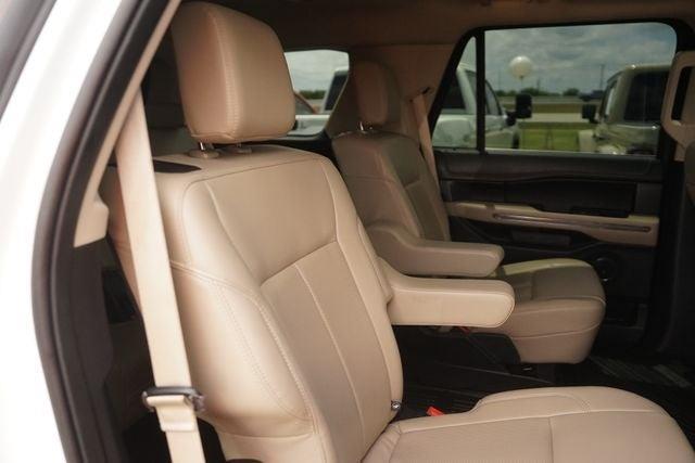used 2022 Ford Expedition car, priced at $33,879