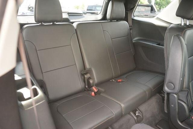 used 2019 Chevrolet Traverse car, priced at $16,998