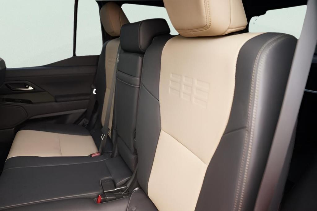 used 2025 Lexus GX 550 car, priced at $88,869