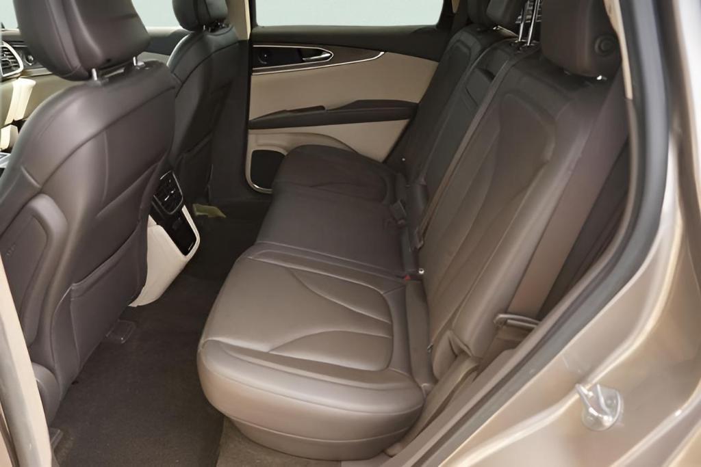 used 2020 Lincoln Nautilus car, priced at $26,489