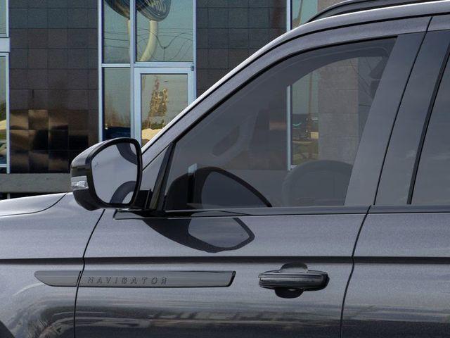 new 2025 Lincoln Navigator L car, priced at $96,581