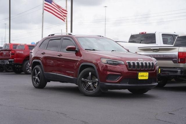 used 2020 Jeep Cherokee car, priced at $12,389