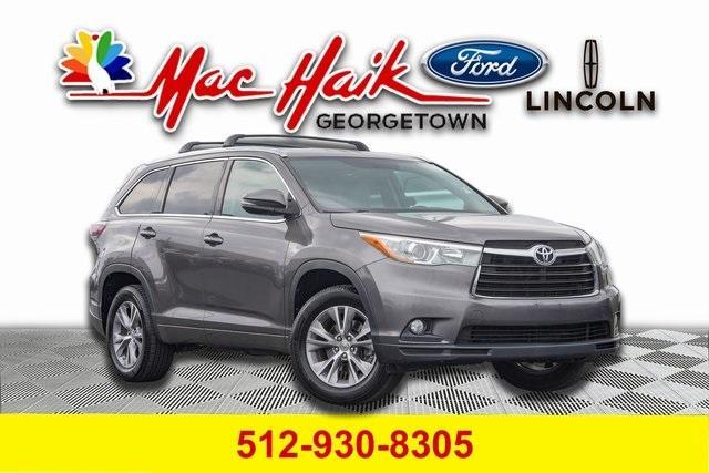 used 2015 Toyota Highlander car, priced at $15,689