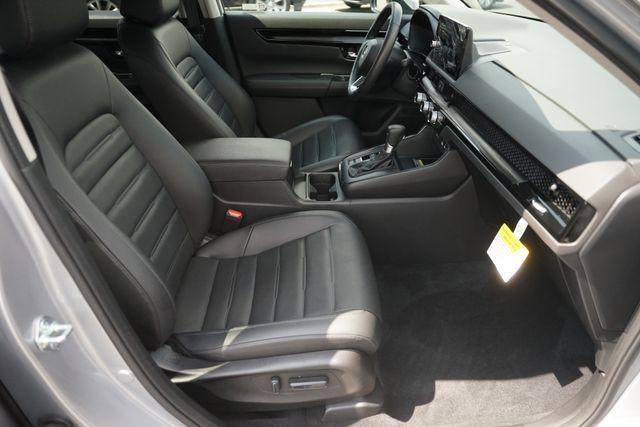 used 2024 Honda CR-V car, priced at $32,459
