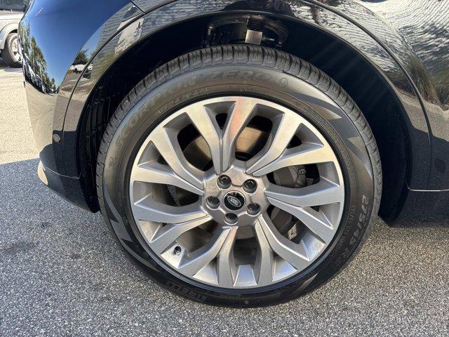 new 2026 Land Rover Discovery car, priced at $77,305