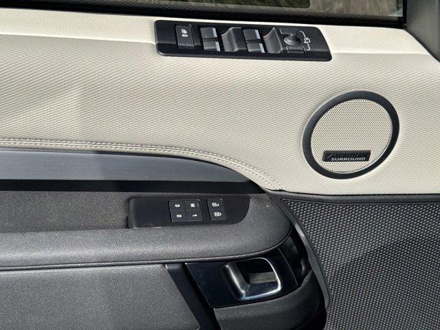 used 2023 Land Rover Discovery car, priced at $43,438