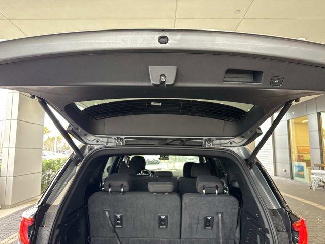 used 2025 GMC Acadia car, priced at $28,545