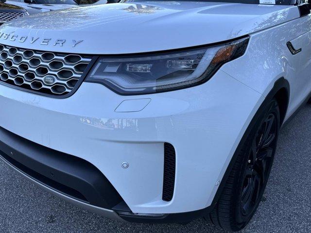 used 2025 Land Rover Discovery car, priced at $52,138