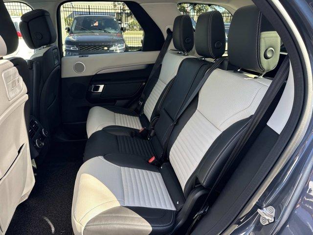 new 2026 Land Rover Discovery car, priced at $76,725