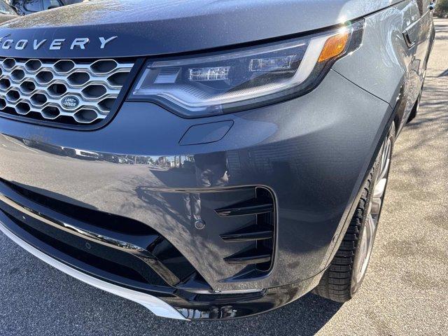 new 2026 Land Rover Discovery car, priced at $76,725