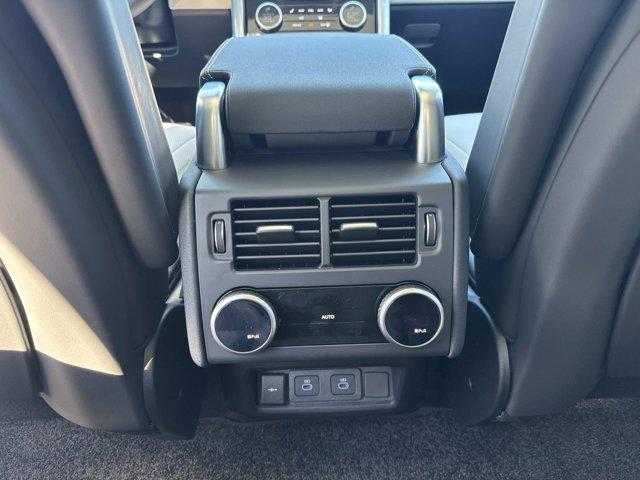 new 2026 Land Rover Discovery car, priced at $76,725