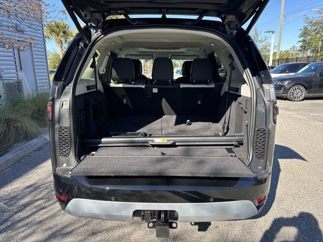 new 2026 Land Rover Discovery car, priced at $76,725