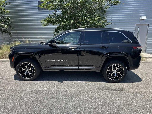 used 2022 Jeep Grand Cherokee car, priced at $41,093