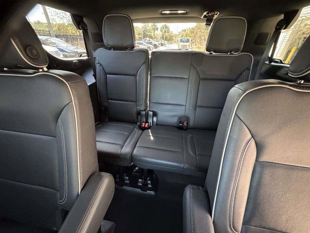 used 2023 GMC Yukon car, priced at $50,832