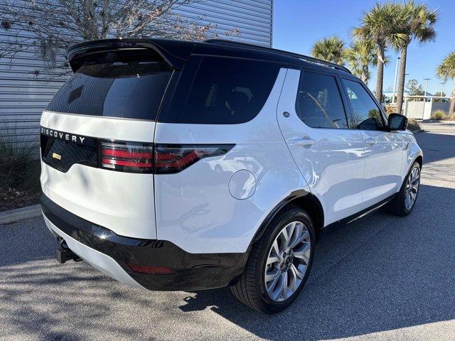 new 2026 Land Rover Discovery car, priced at $76,525