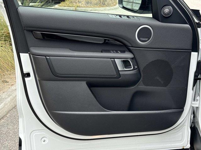 new 2025 Land Rover Discovery car, priced at $67,803