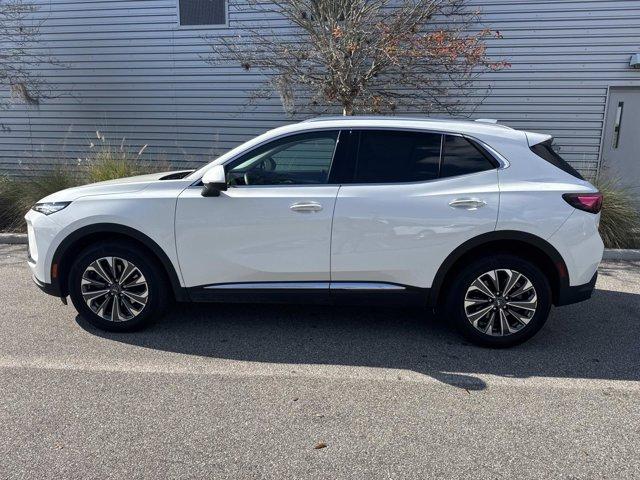 used 2025 Buick Envision car, priced at $27,417