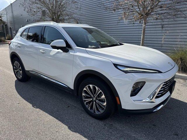 used 2025 Buick Envision car, priced at $27,417