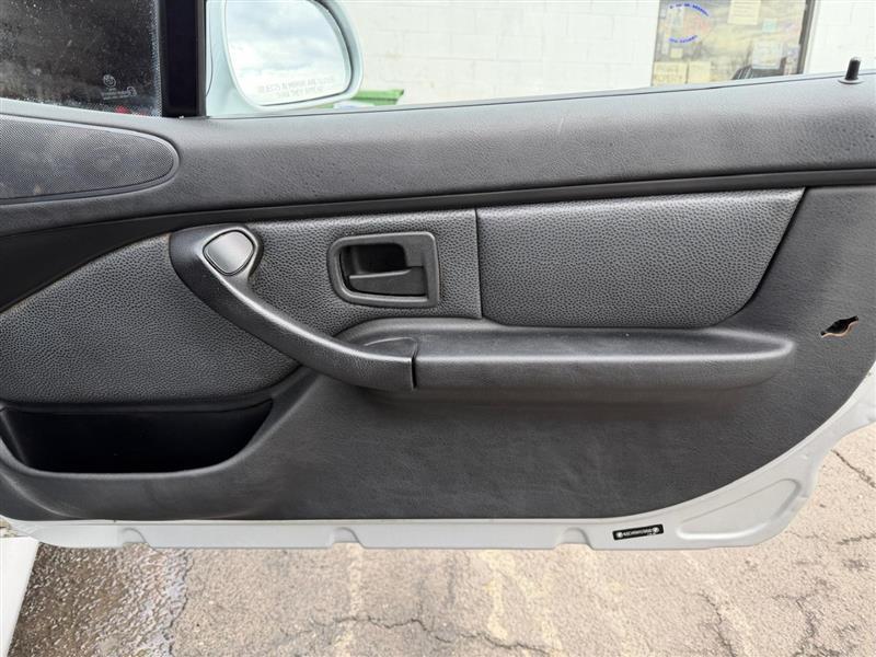 used 2000 BMW Z3 car, priced at $8,490