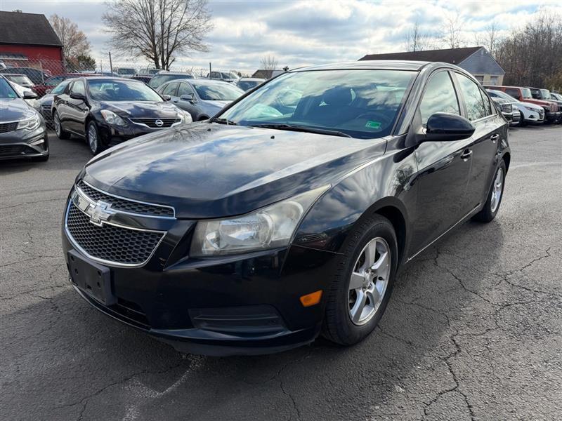 used 2013 Chevrolet Cruze car, priced at $4,290