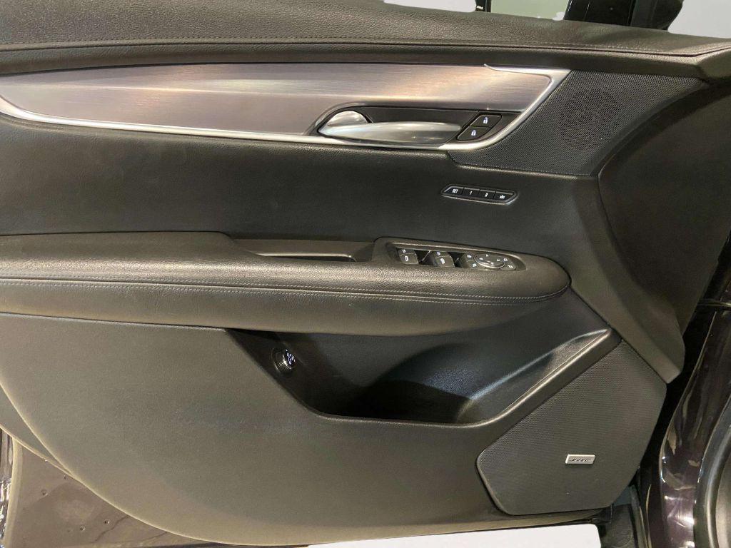 used 2018 Cadillac XT5 car, priced at $19,995