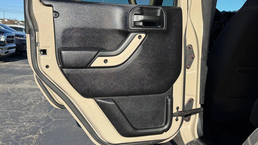 used 2016 Jeep Wrangler Unlimited car, priced at $14,995