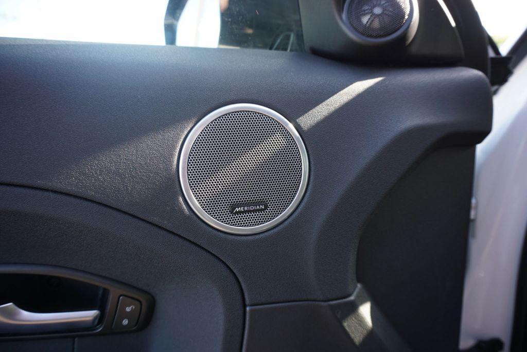used 2015 Land Rover Range Rover Evoque car, priced at $11,995