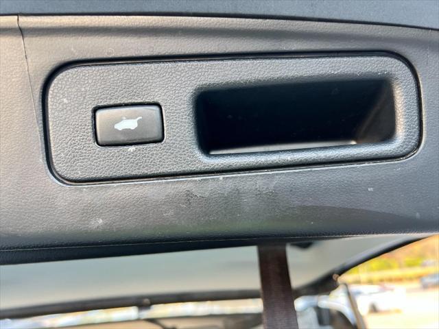 used 2012 Honda Pilot car, priced at $9,995