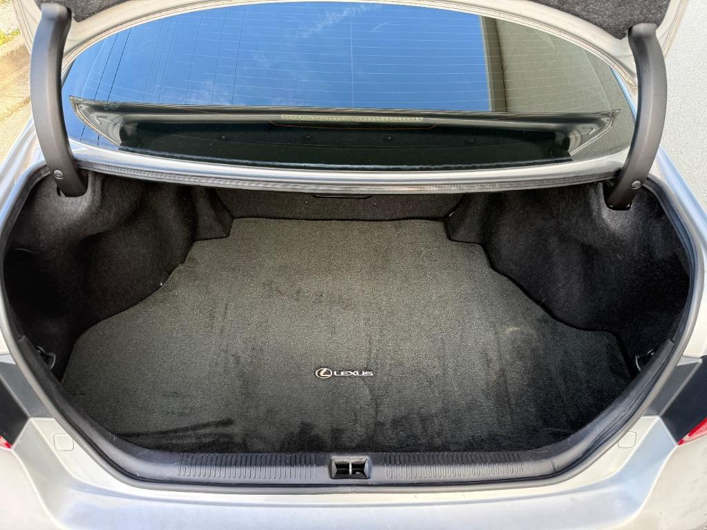 used 2011 Lexus ES 350 car, priced at $10,995