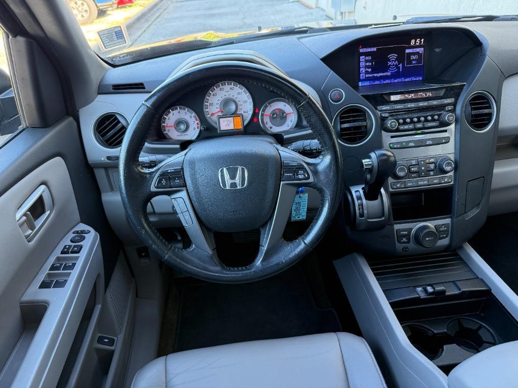 used 2013 Honda Pilot car, priced at $12,995